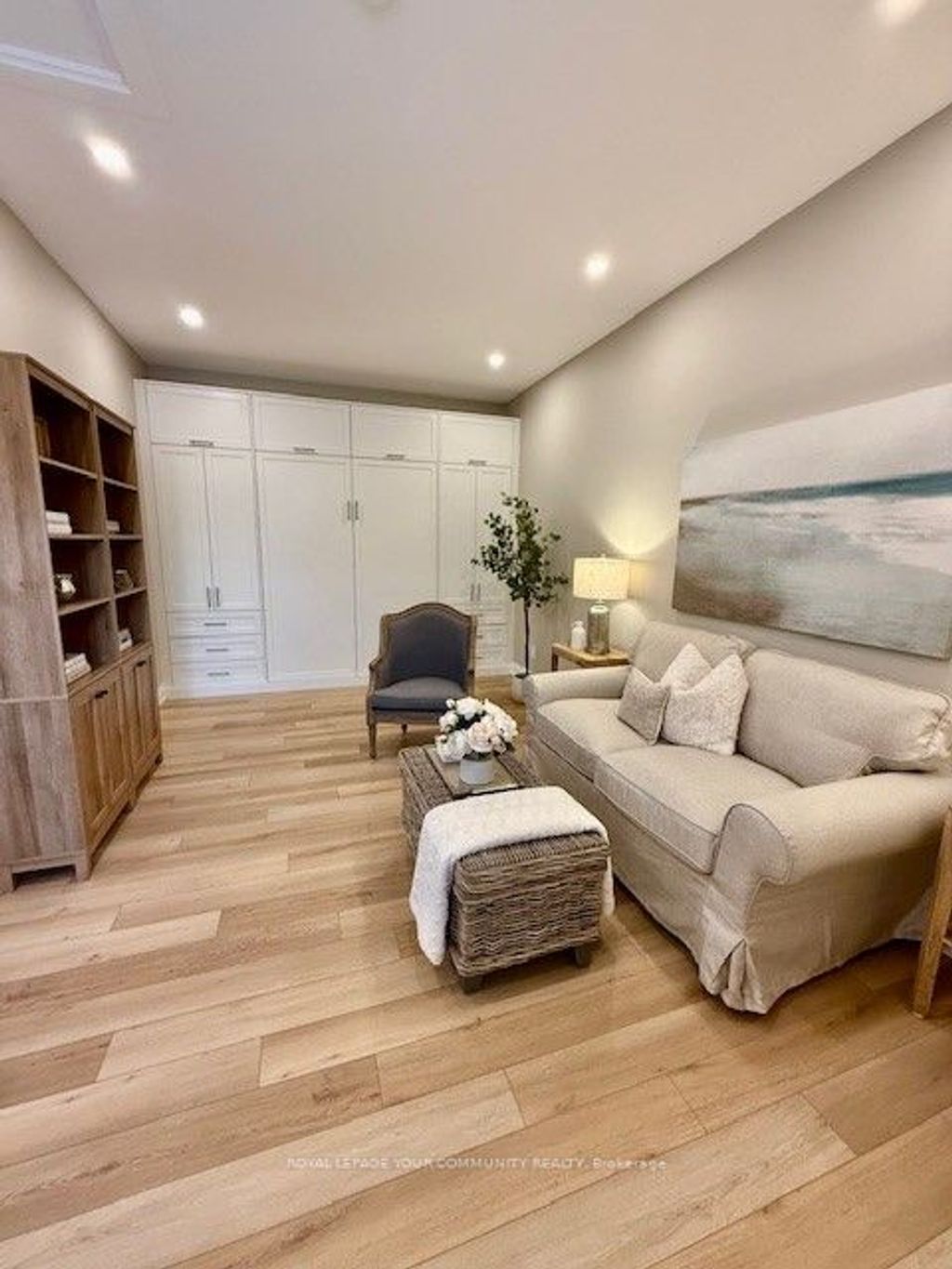 Photo of 1 Massey Square #2205, Toronto, ON M4C 5L4 (MLS # E12368952)