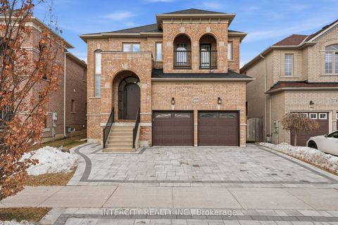 568 Grand Trunk Avenue Vaughan ON L6A 0R4