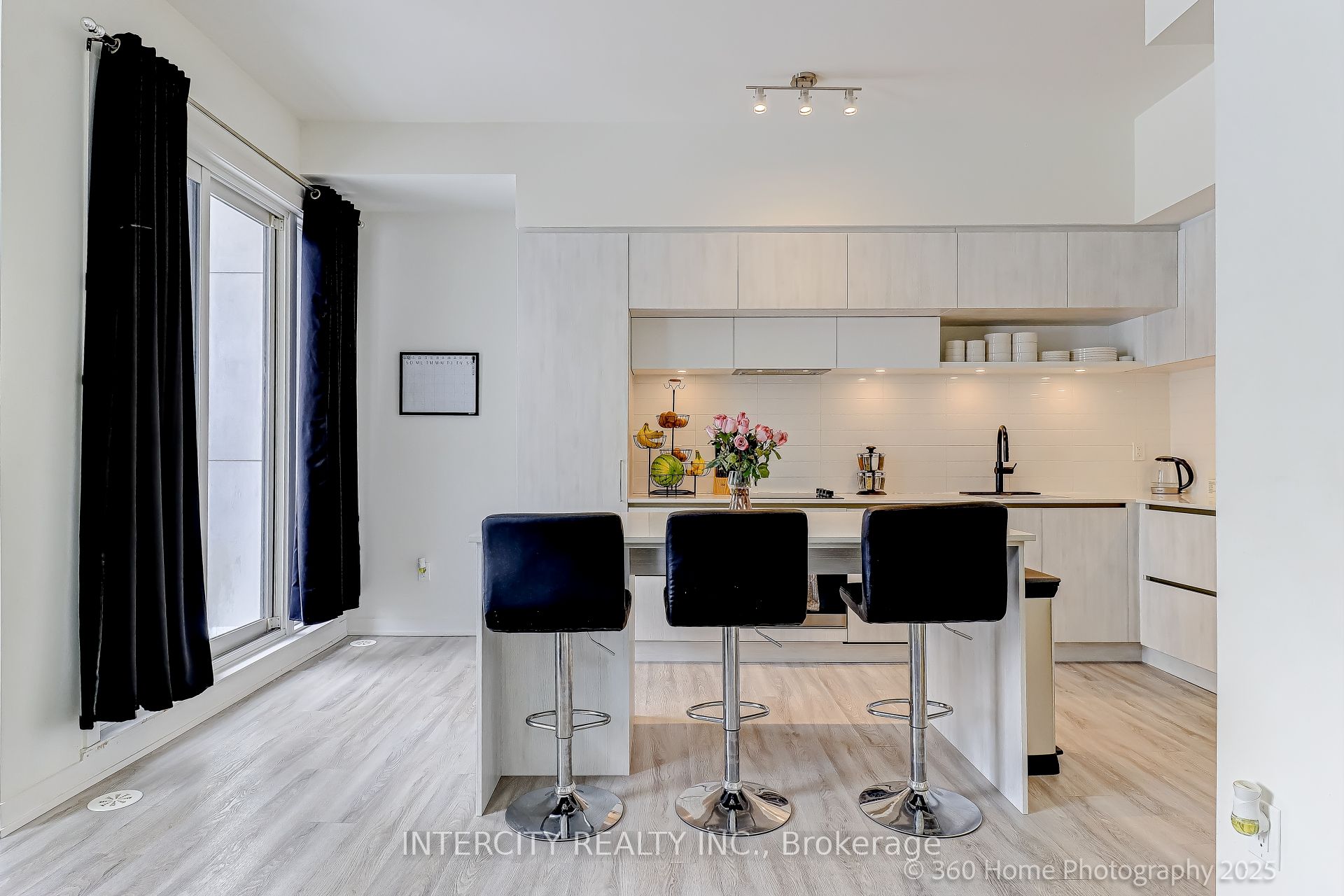 11 David Eyer Road 1504