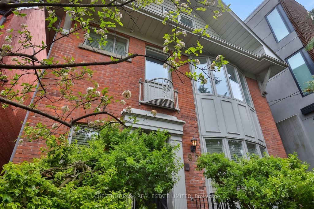Photo of 97 Farnham Avenue, Toronto, ON M4V 1H6 (MLS # C13199302)