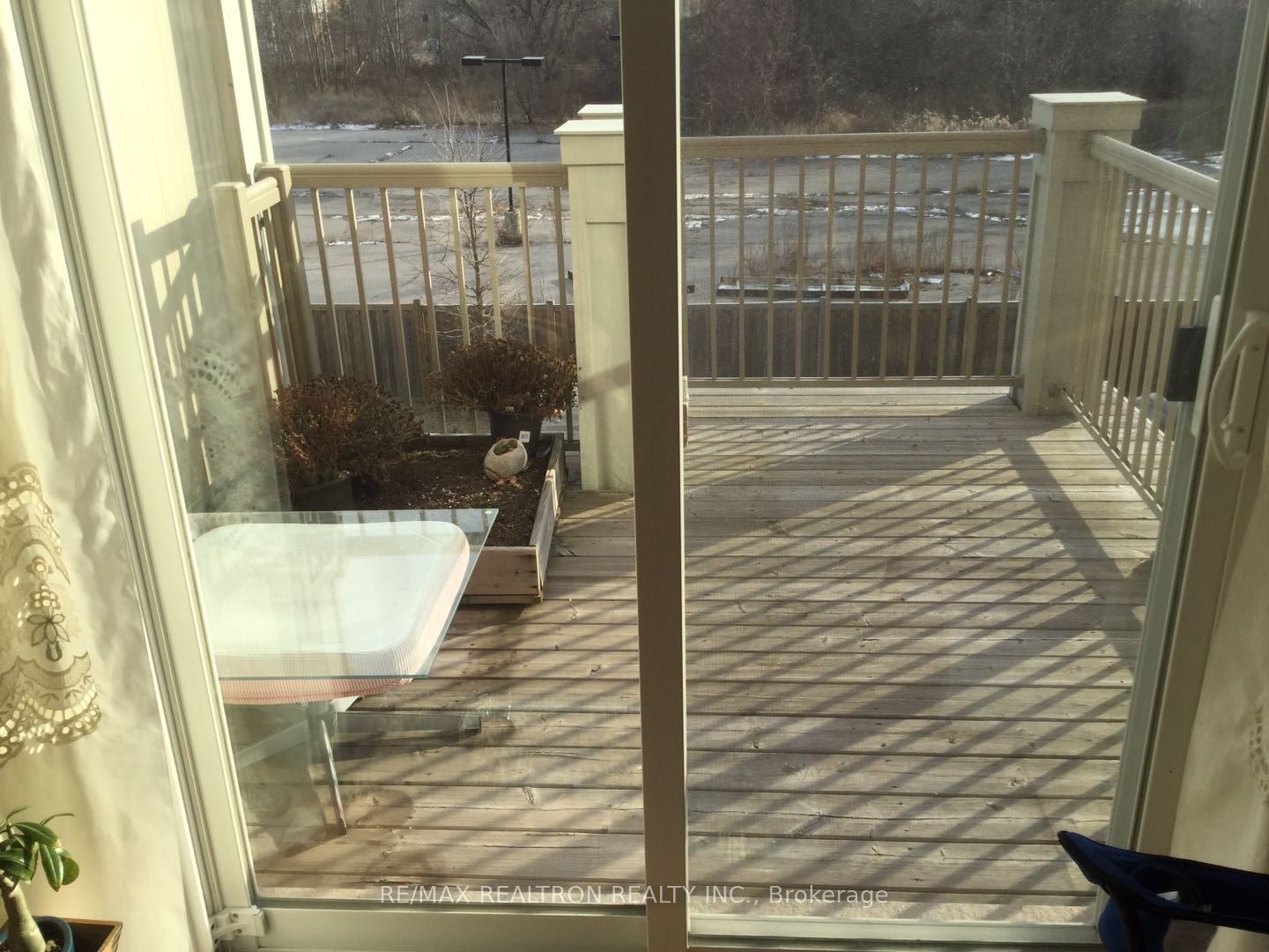 90 Comely Way