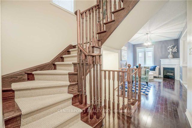 33 Robert Osprey Drive