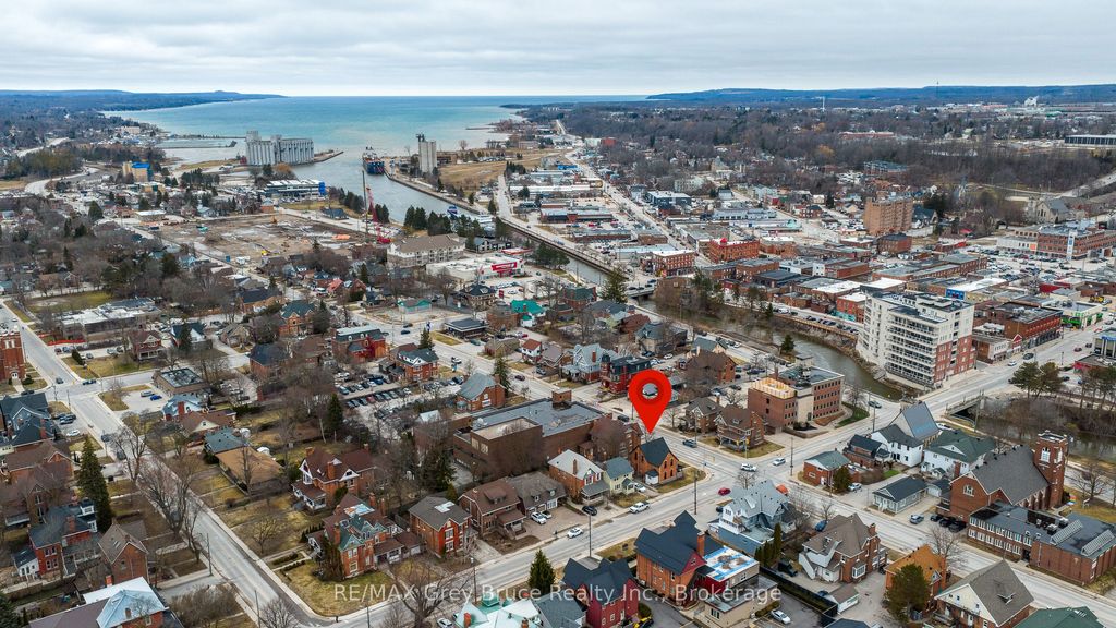 Photo of 902 2nd Avenue W, Owen Sound, ON N4K 4M7 (MLS # X12960484)