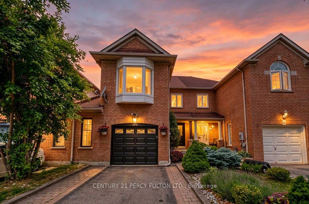 Photo of 102 Clover Bloom Road, Brampton, ON L6R 1S6 (MLS # W13428818)