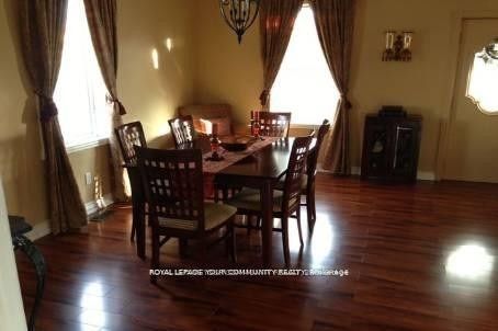 94 Elgin Mills Road W