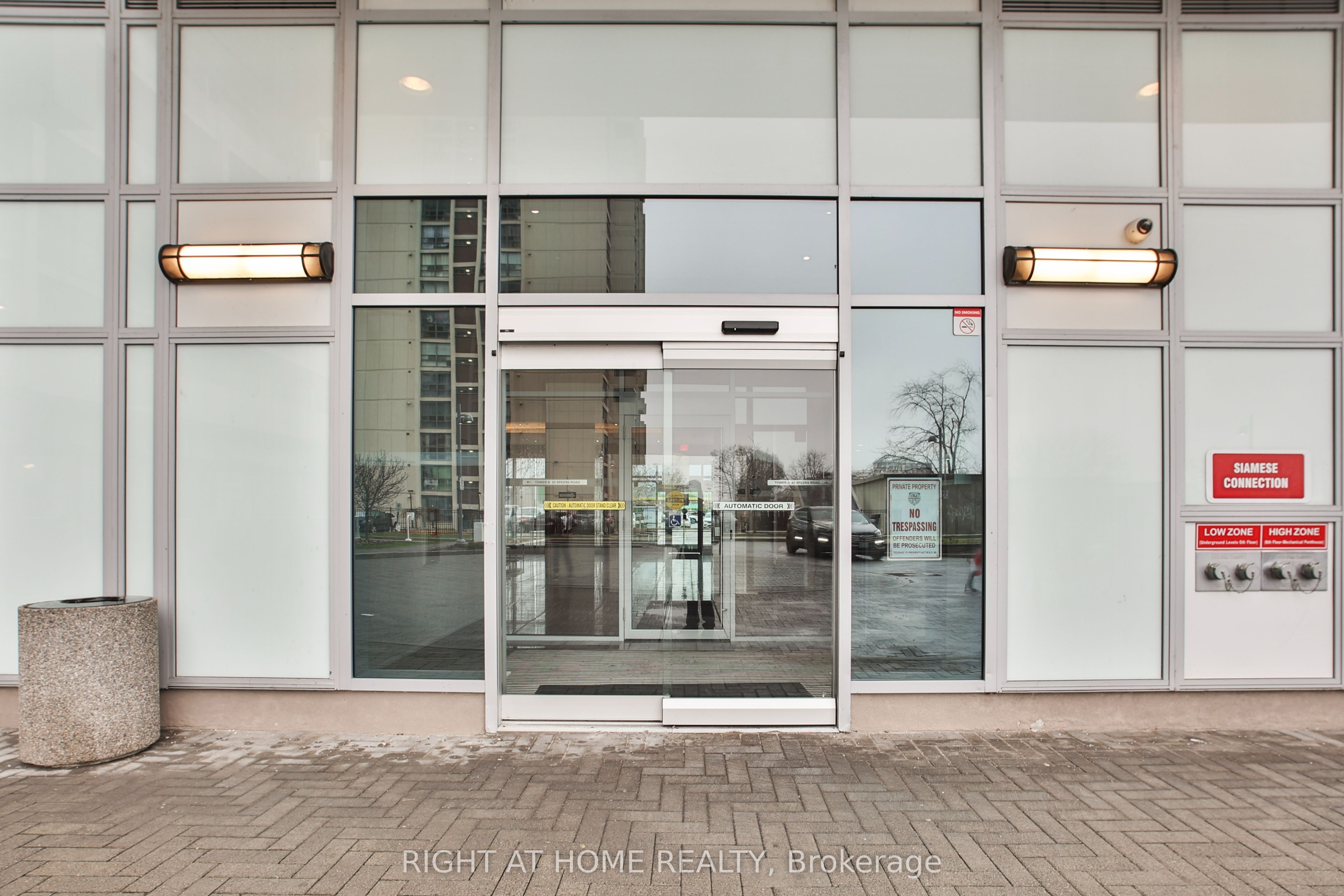 65 SPEERS Road LPH 01