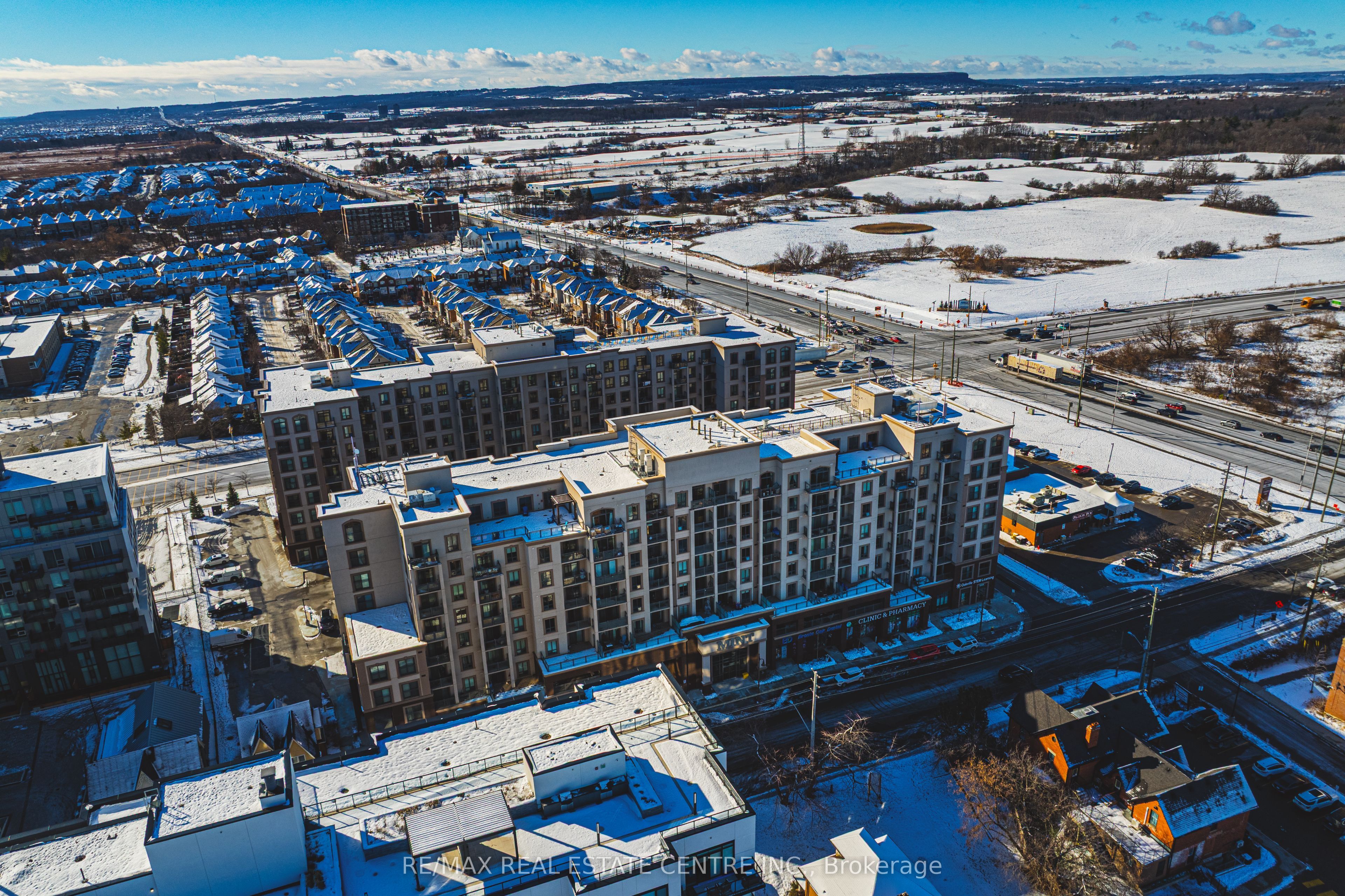 2486 Old Bronte Road 706