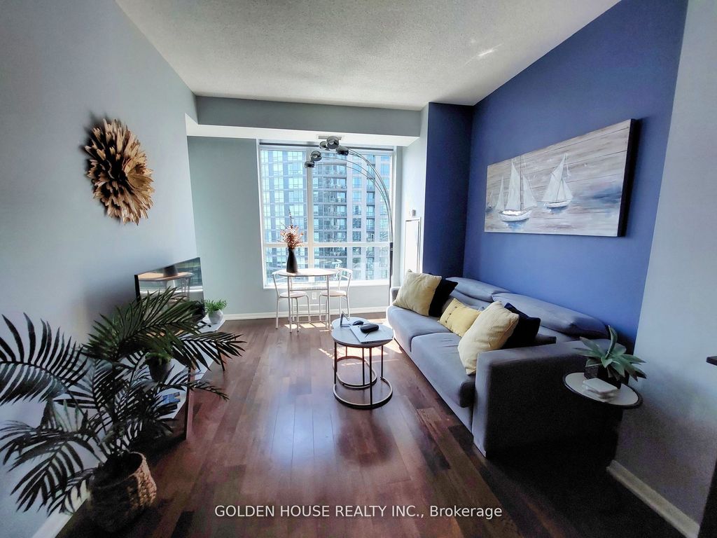 Photo of 215 Fort York Boulevard #2309, Toronto, ON M5V 4A2 (MLS # C12968540)