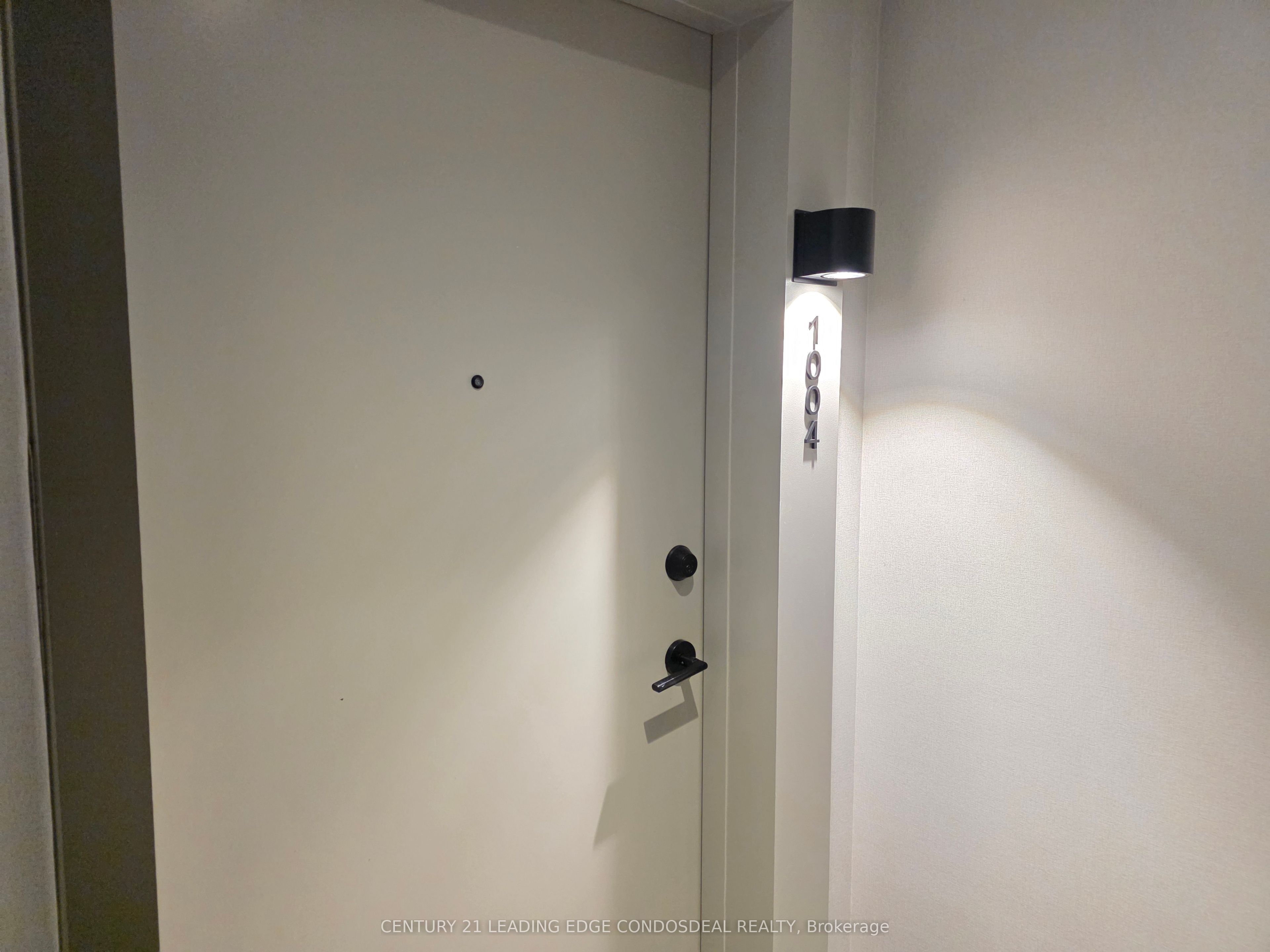 8020 Derry Road 1004