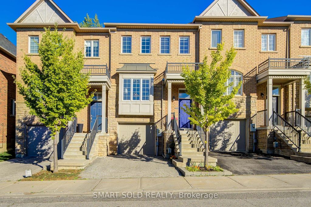 Photo of 700 Summeridge Drive #7, Vaughan, ON L4J 0C5 (MLS # N12455789)