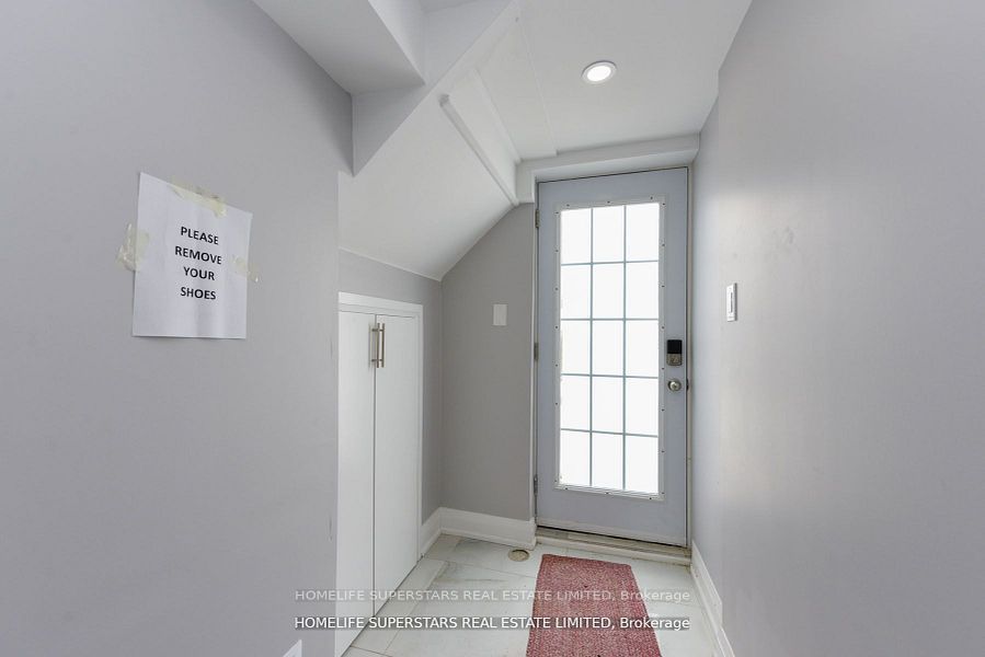 47 Jade Crescent Basement