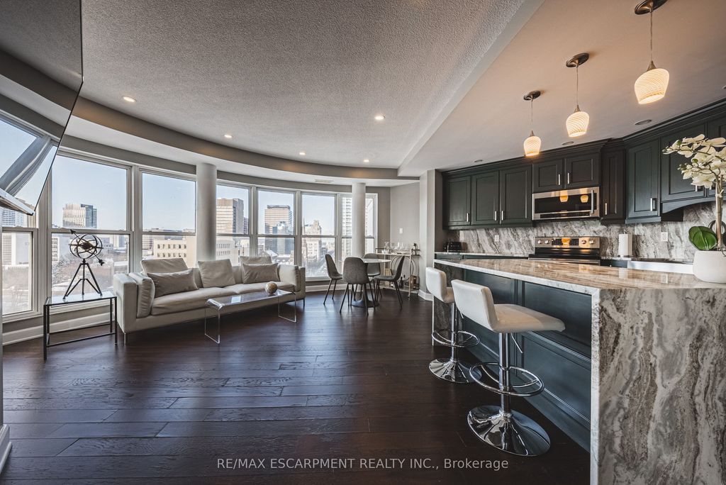 Photo of 135 James Street S #1014, Hamilton, ON L8P 2Z6 (MLS # X12740866)