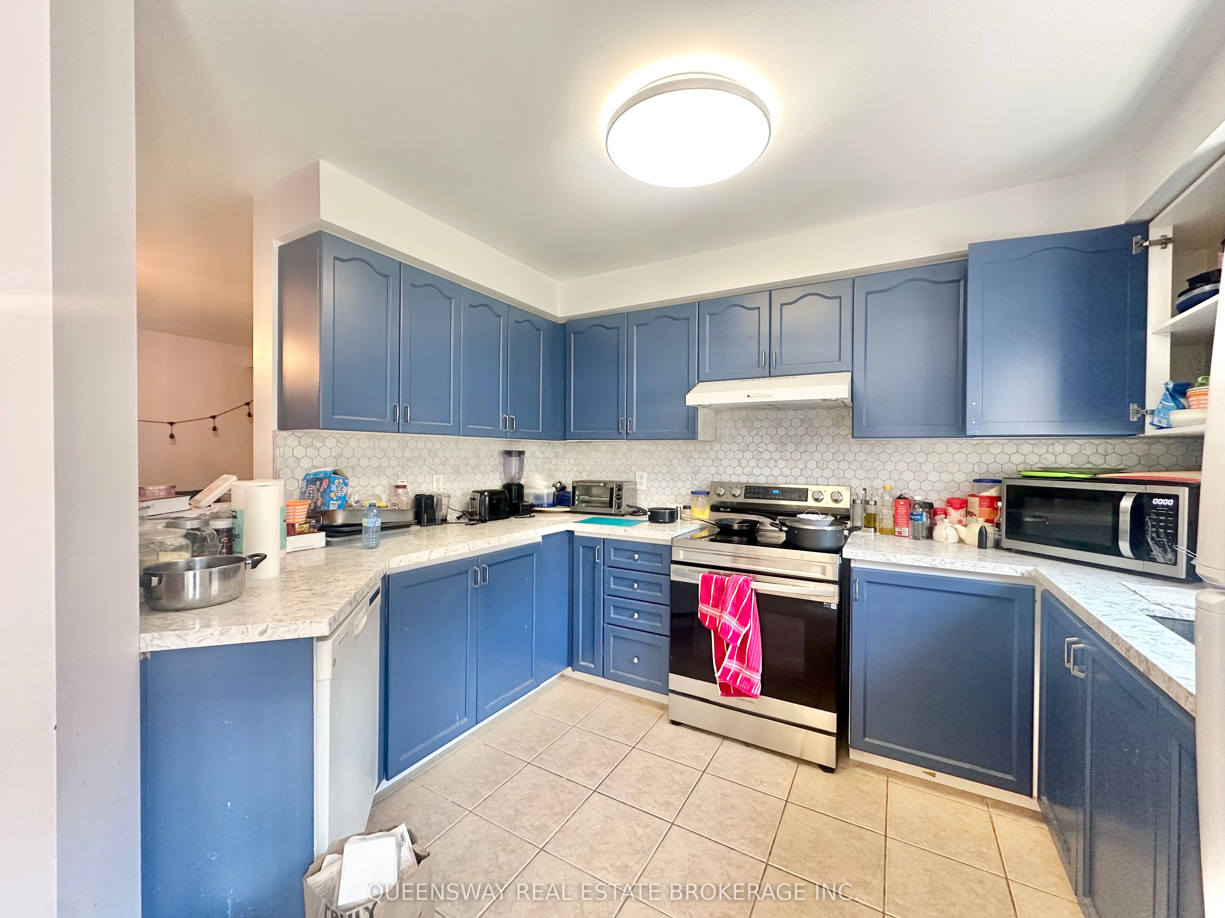 5260 Mcfarren Boulevard W 56