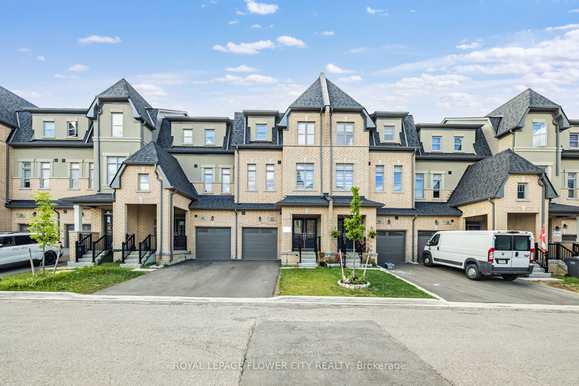 62 Foxsparrow Road