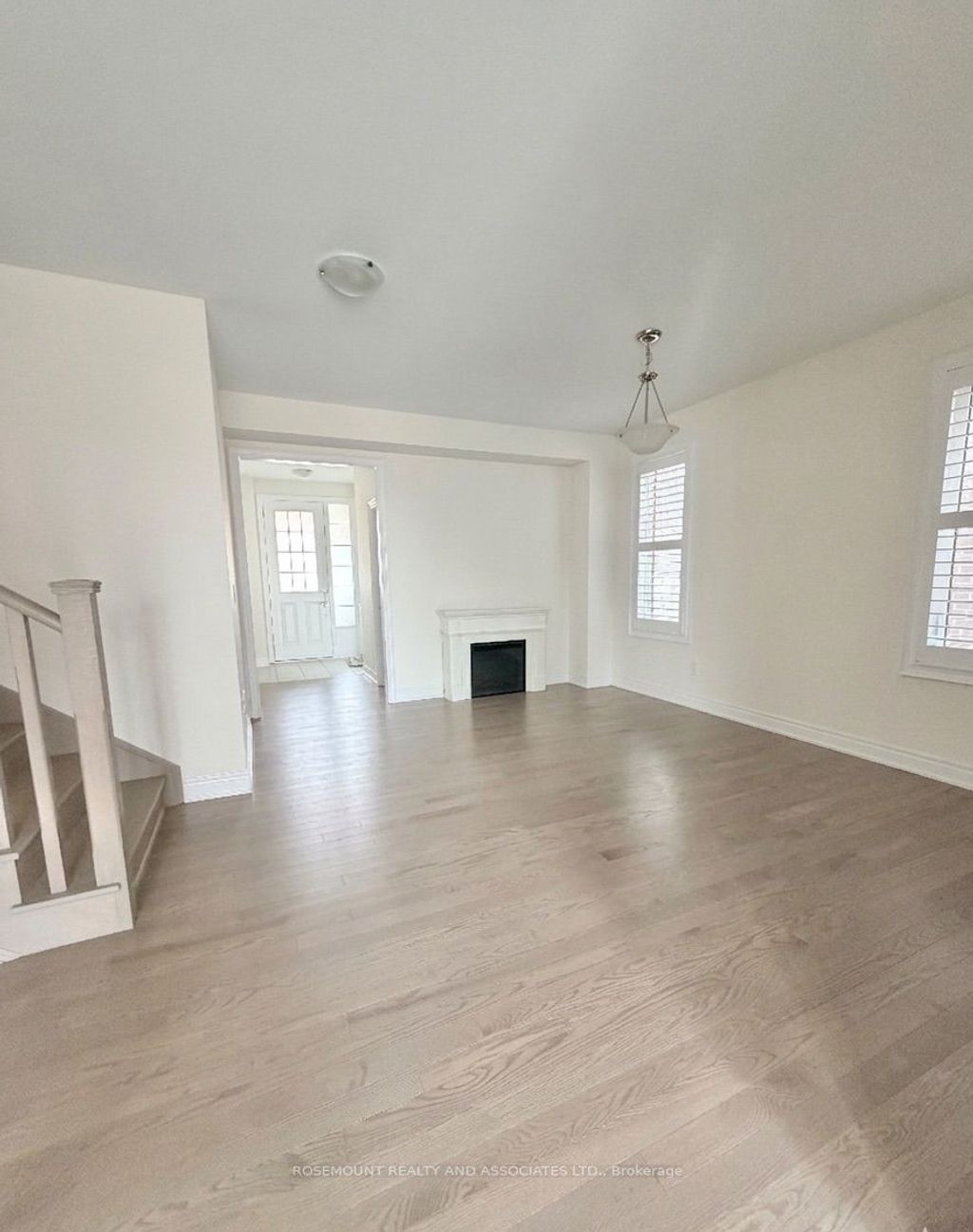 Photo of 93 Wamsley Crescent, Clarington, ON L1B 1G9 (MLS # E12937956)