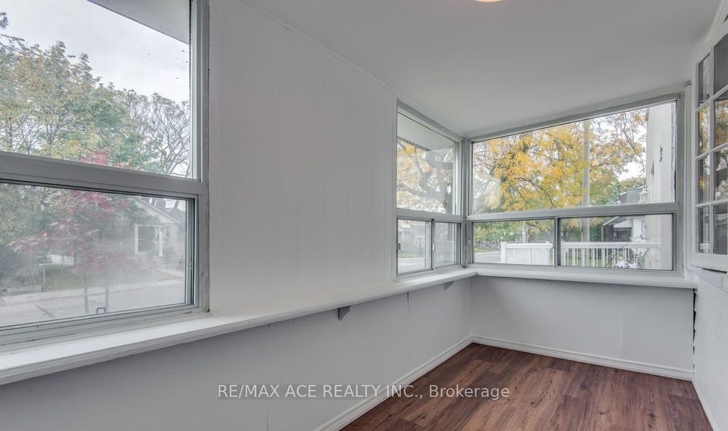 Photo of 183 Glebemount Avenue, Toronto, ON M4C 3S9 (MLS # E12476955)