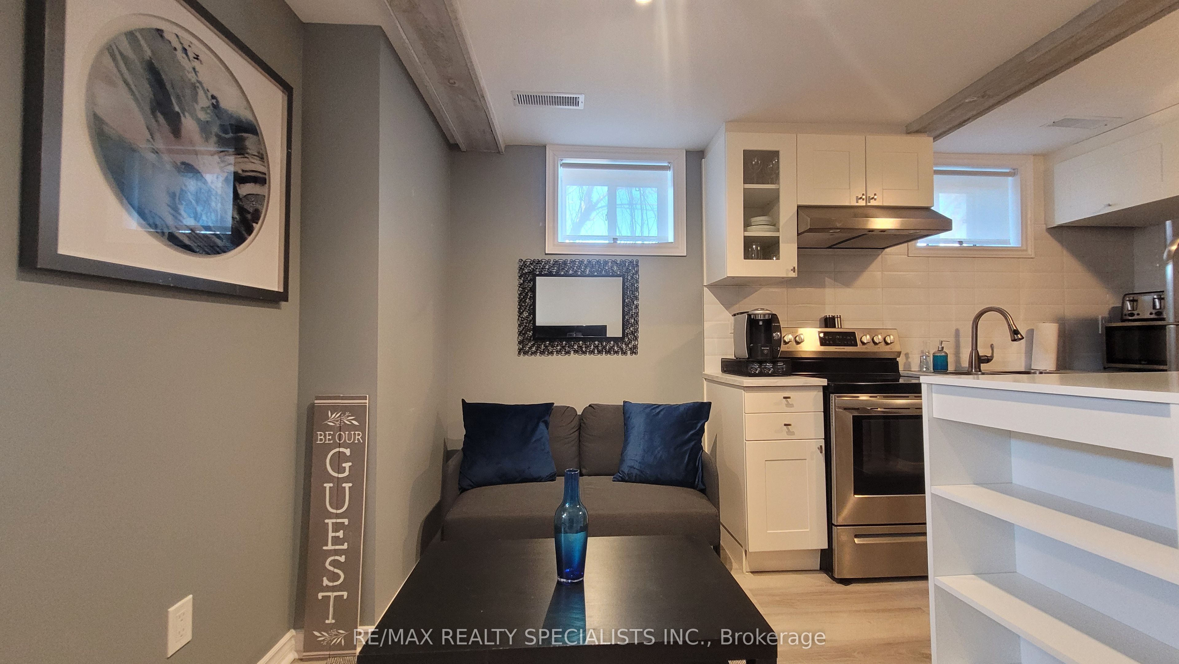 3379 Strabane Drive Lower