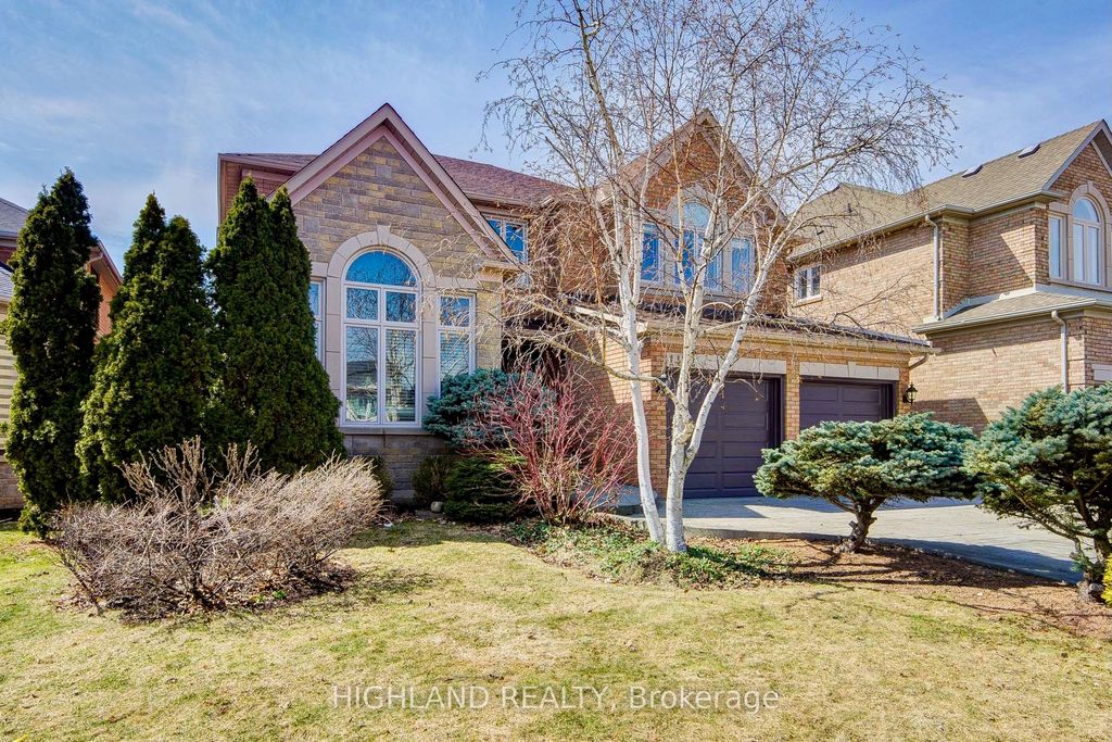 Photo of 1472 Bayshire Drive, Oakville, ON L6H 6E6 (MLS # W12936432)