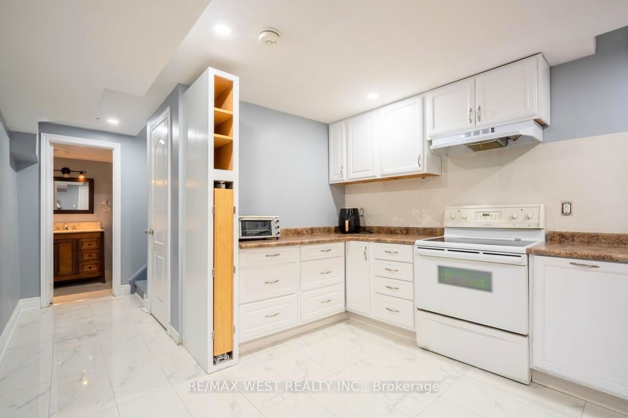 35 Midnightsun Trail Basement