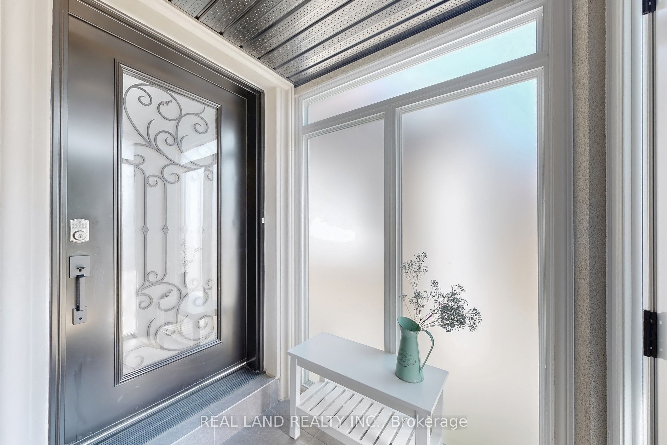 251 Glen Shields Avenue