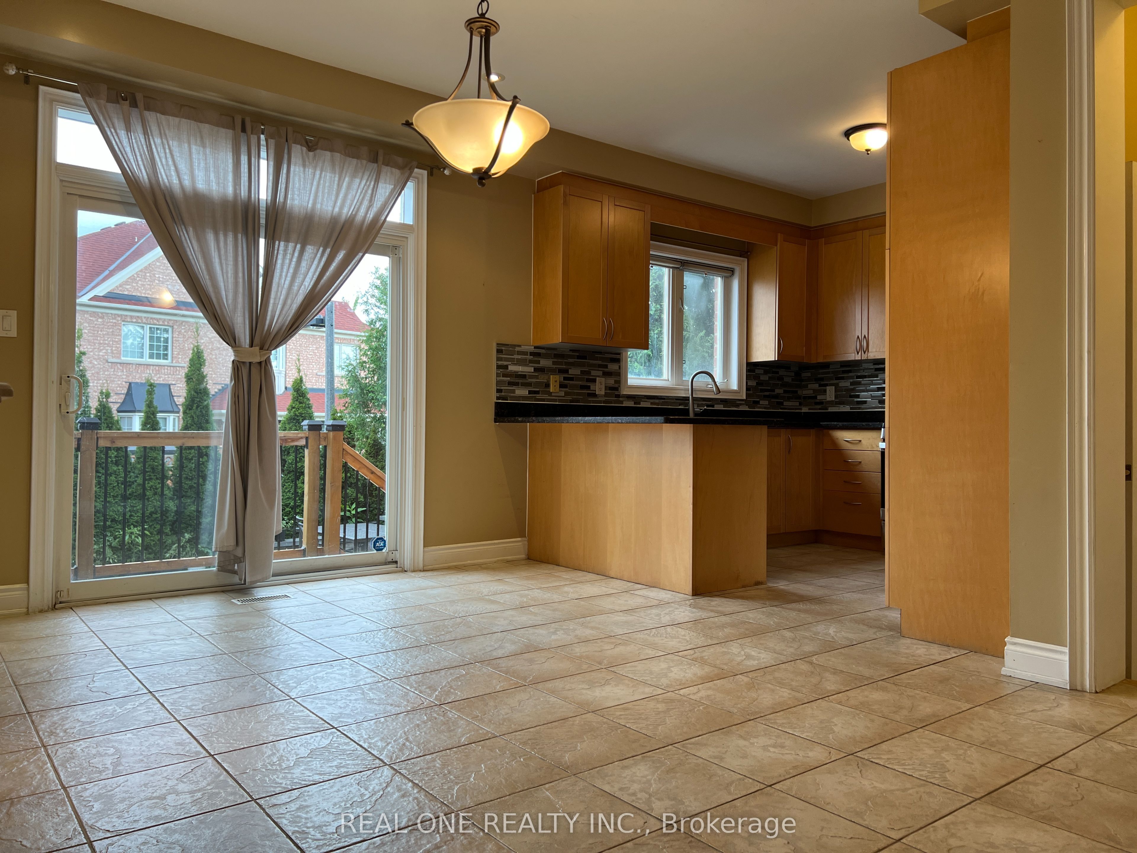 58 Gordon Weeden Road