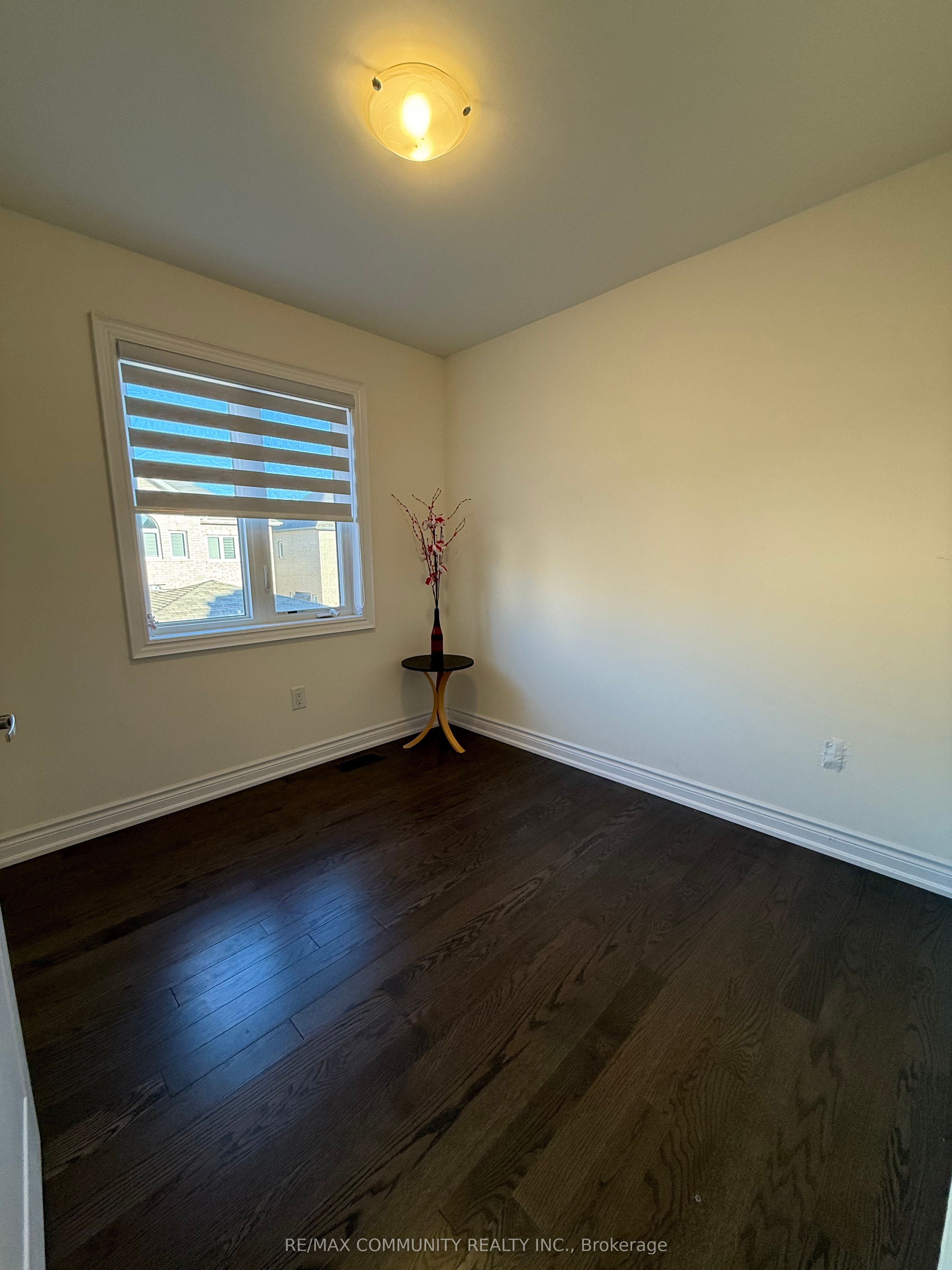 337 William Forster Road Coach House
