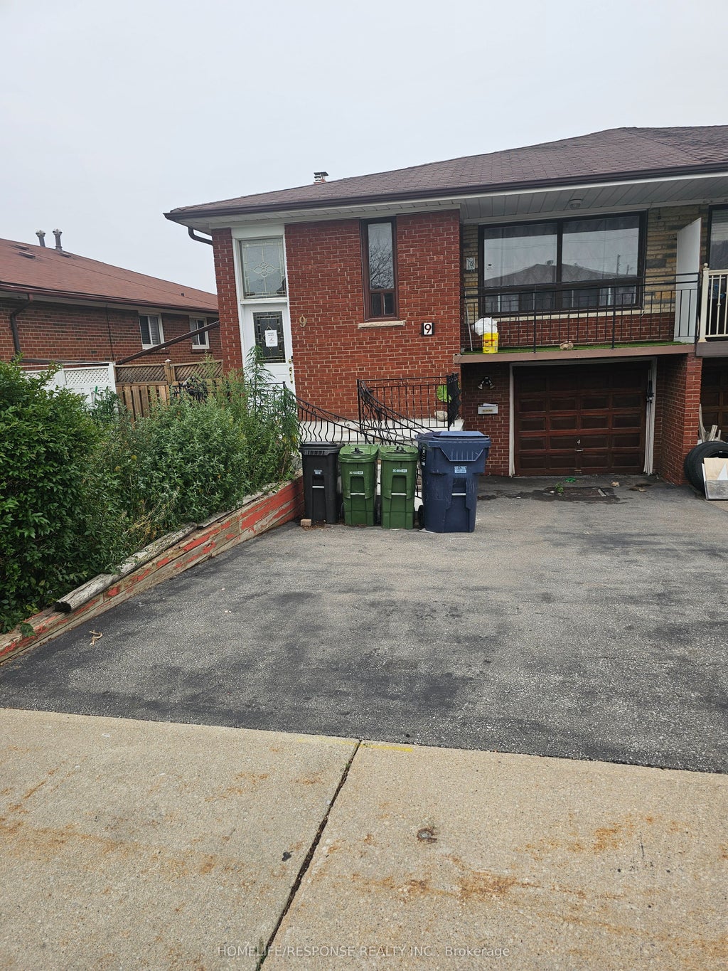 Photo of 9 SONGWOOD Drive, Toronto, ON M9M 1X4 (MLS # W14020216)
