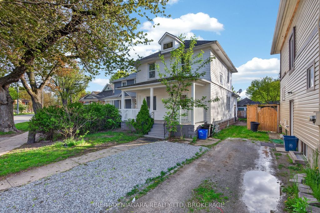 Photo of 173 Lake Street, St. Catharines, ON L2R 5Y8 (MLS # X13153270)