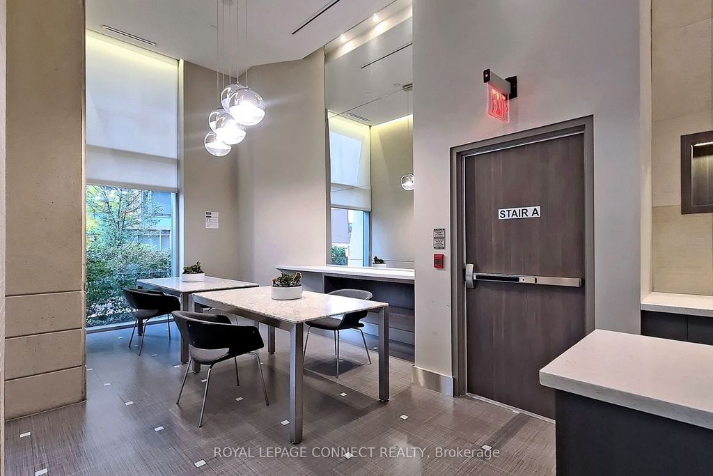 Photo of 500 Sherbourne Street #812, Toronto, ON M4X 1L1 (MLS # C12433335)