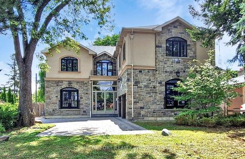 11 Abercorn Road Markham ON L3P 1V5