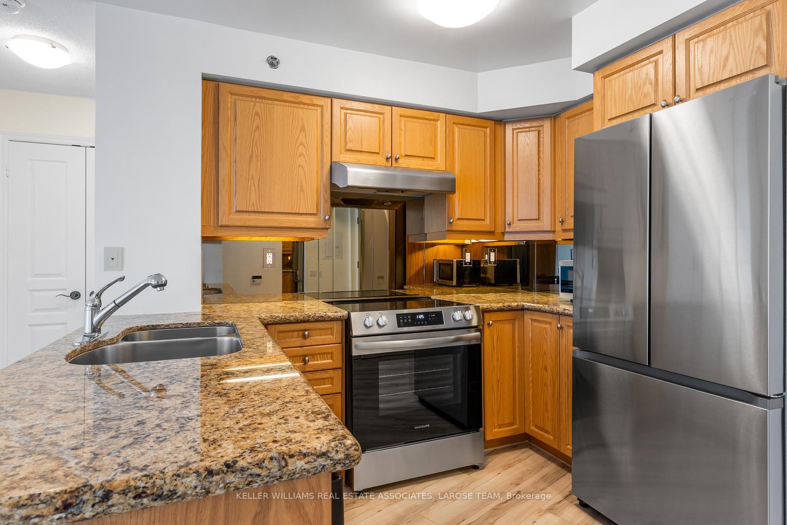 3 Marine Parade Drive 1504