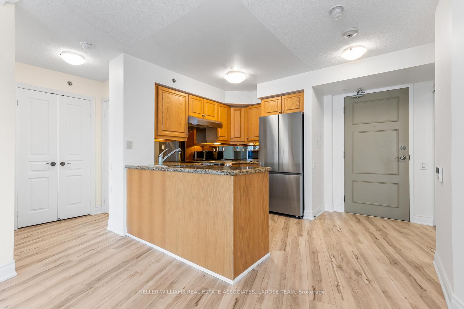 3 Marine Parade Drive 1504
