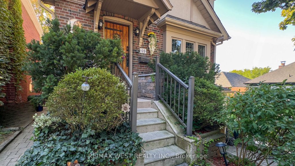 Photo of 69 Mayfield Avenue, Toronto, ON M6S 1K4 (MLS # W13004458)