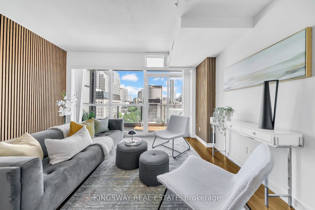 Photo of 210 Simcoe Street #911, Toronto, ON M5T 0A9 (MLS # C12433105)