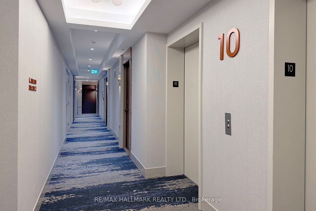 Photo of 20 Inn on the Park Drive #1037, Toronto, ON M3C 0P8 (MLS # C12453422)