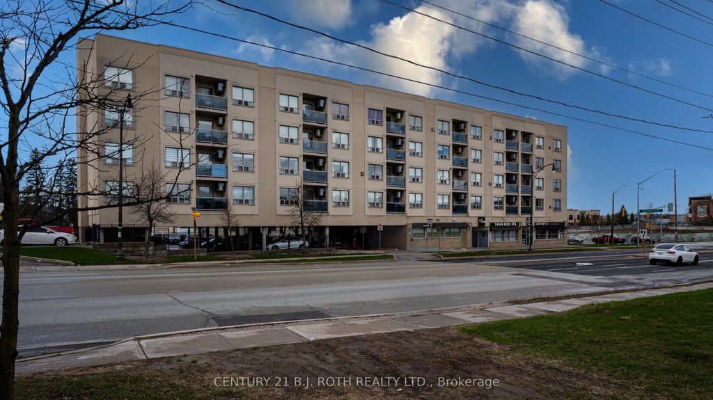 Photo of 160 Wellington Street E #411, Aurora, ON L4G 1J3 (MLS # N13025298)