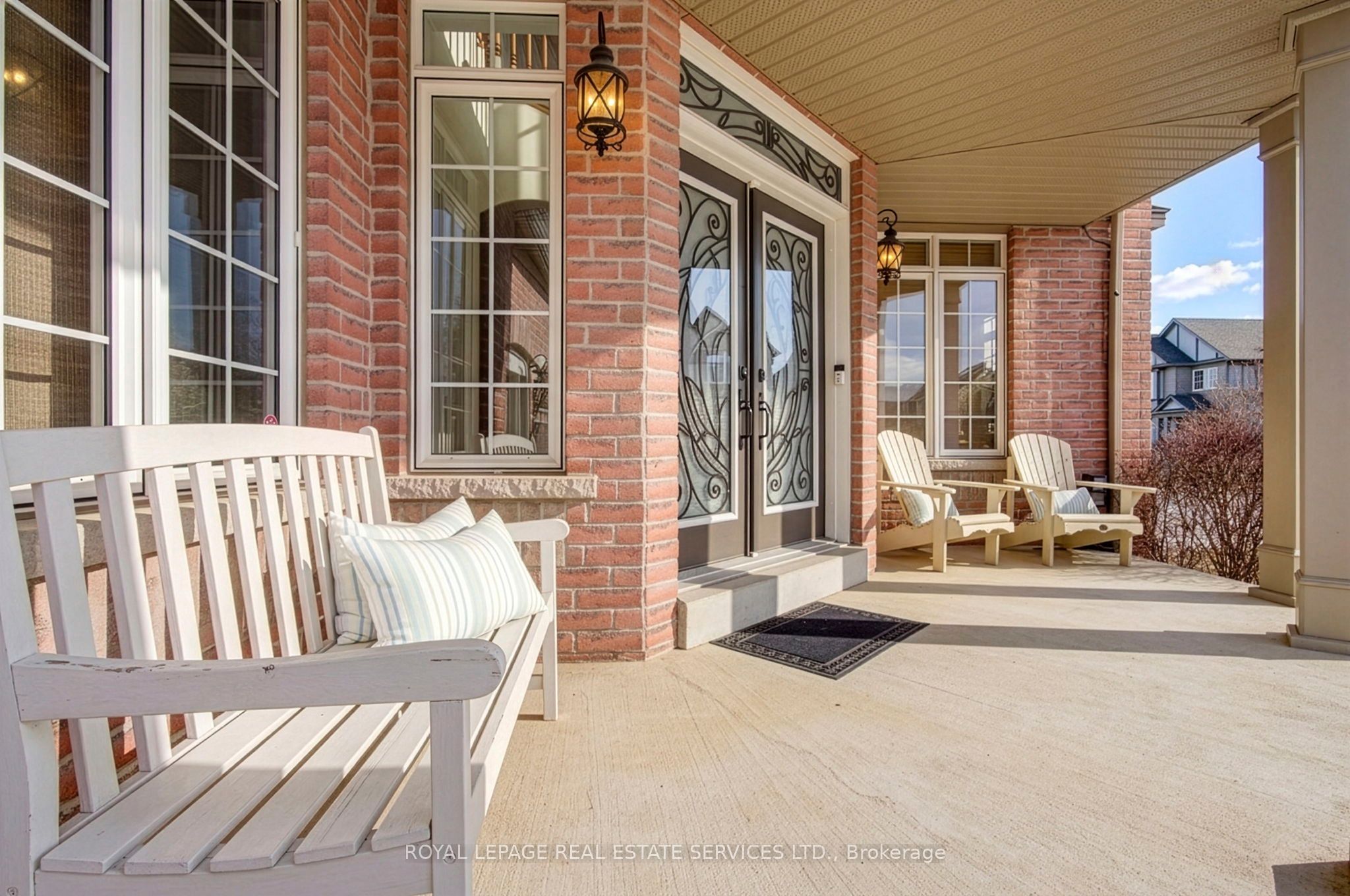 2219 Wuthering Heights Way
