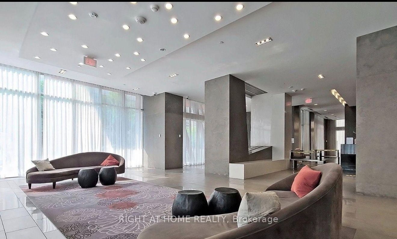 88 Sheppard Avenue E 3003