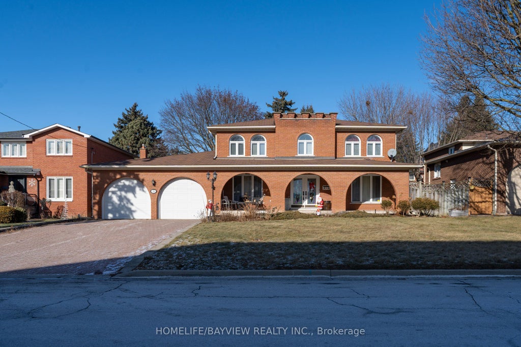 Photo of 16 Roosevelt Drive, Richmond Hill, ON L4C 6V3 (MLS # N13935246)