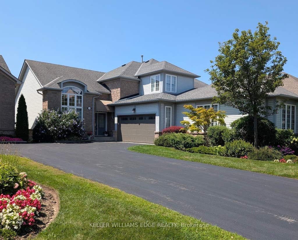 Photo of 2278 Turnberry Road #13, Burlington, ON L7M 4S6 (MLS # W13652602)