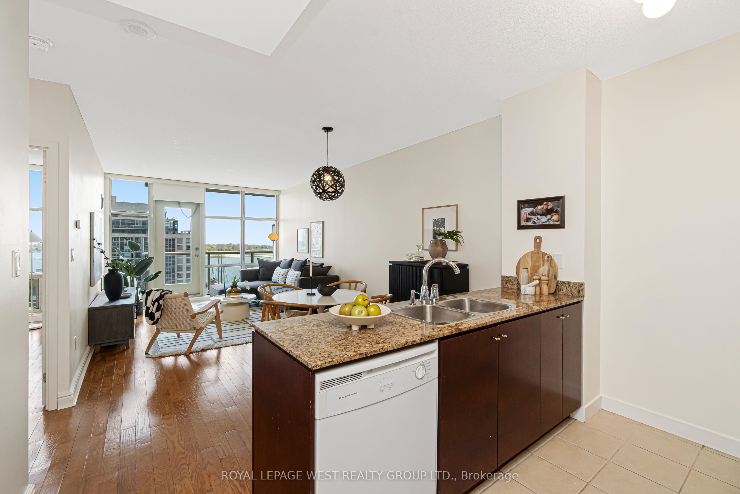 35 Mariner Terrace #1510