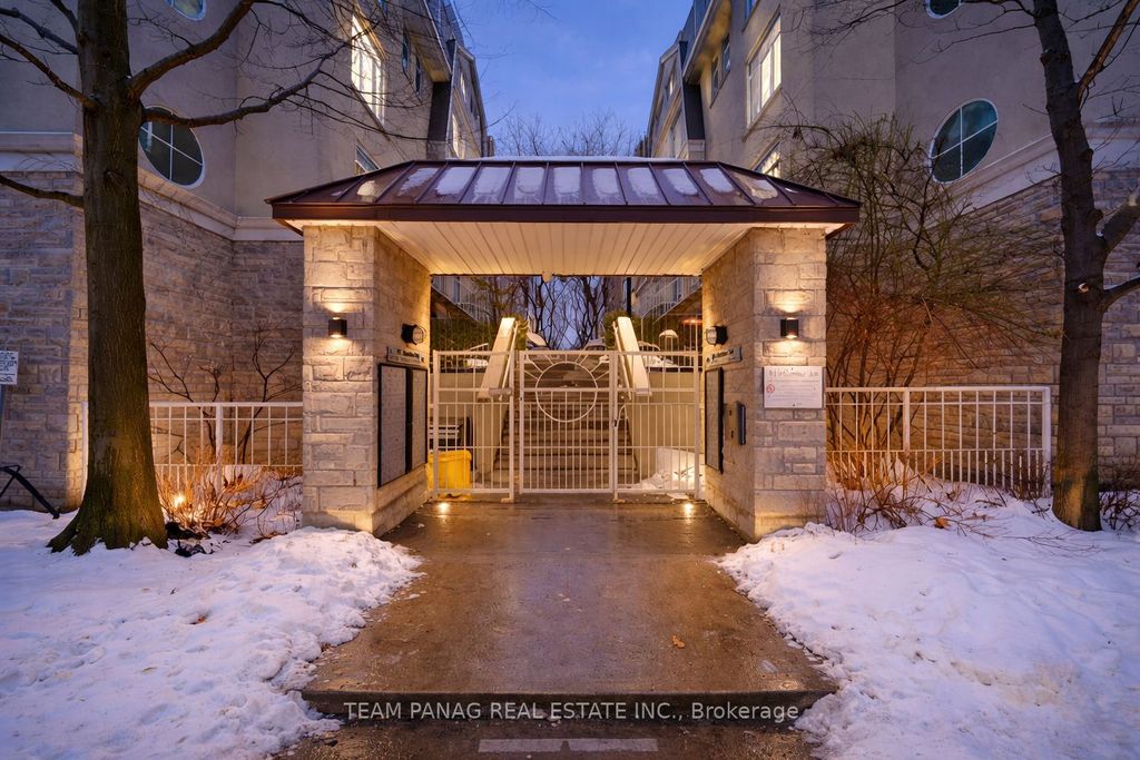 Photo of 28 Stadium Road #132, Toronto, ON M5V 3P4 (MLS # C12939012)
