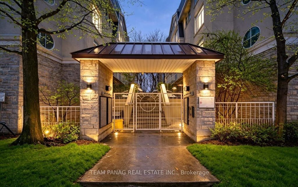 Photo of 28 Stadium Road #132, Toronto, ON M5V 3P4 (MLS # C12939012)