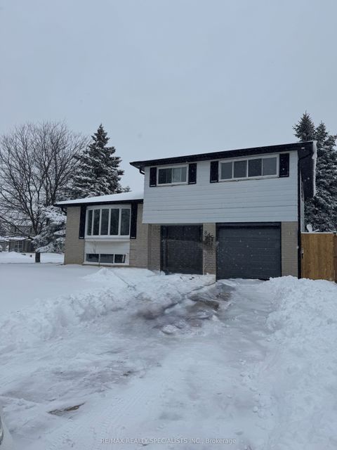 840 Cabot Trail Milton ON L9T 3M8