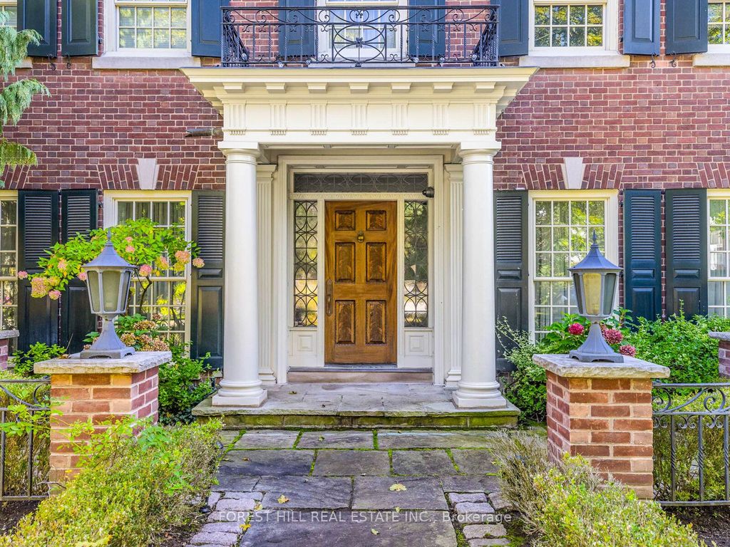 Photo of 11 Dewbourne Avenue, Toronto, ON M5P 1Z3 (MLS # C12450908)