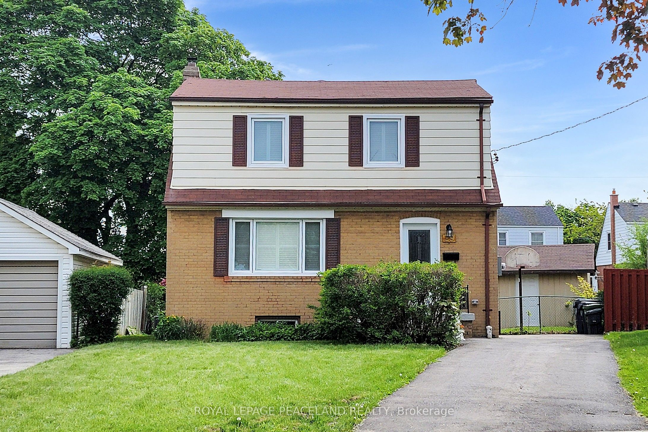 29 Rosita Crescent