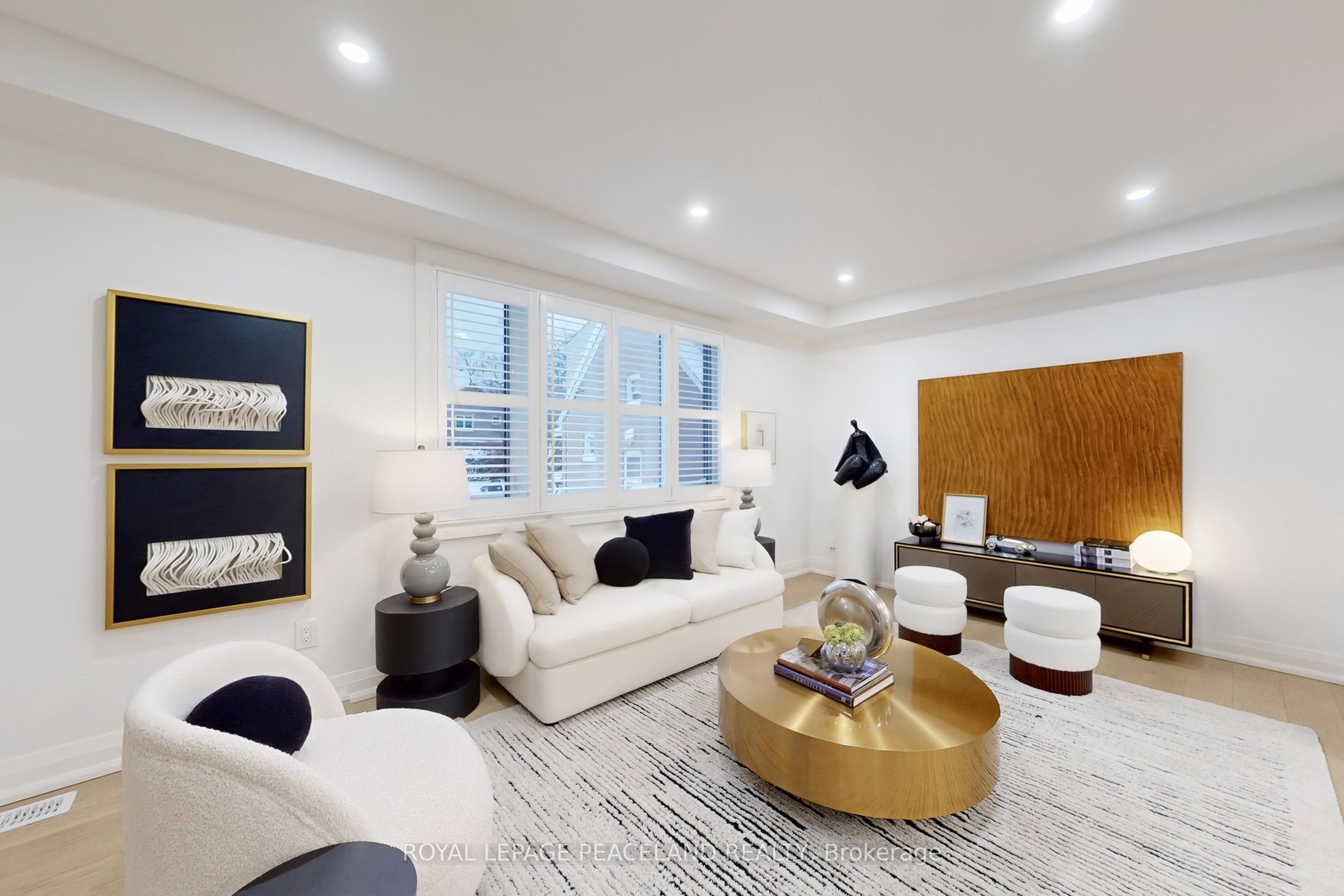 29 Rosita Crescent
