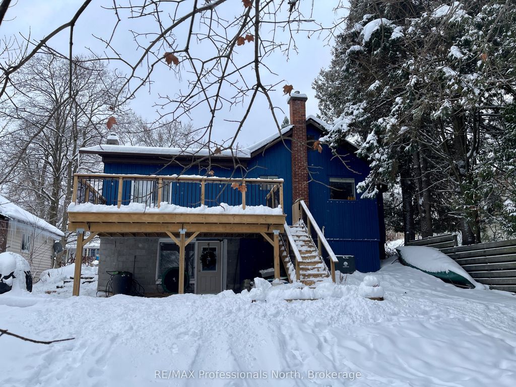 Photo of 6 Duncan St E Street, Huntsville, ON P1H 1P6 (MLS # X12618234)
