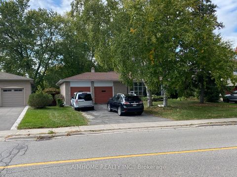 32 Sciberras Road Markham ON L3R 2J3