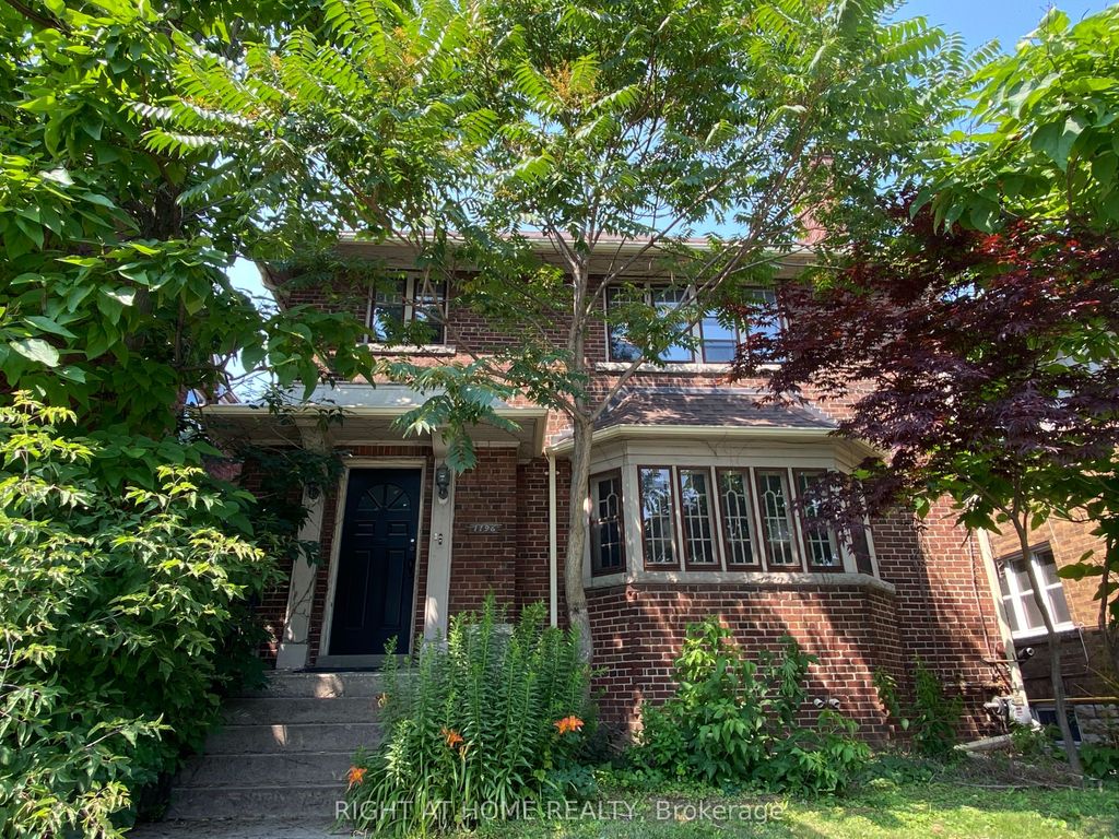 Photo of 1196 Avenue Road, Toronto, ON M5N 2G1 (MLS # C12486872)